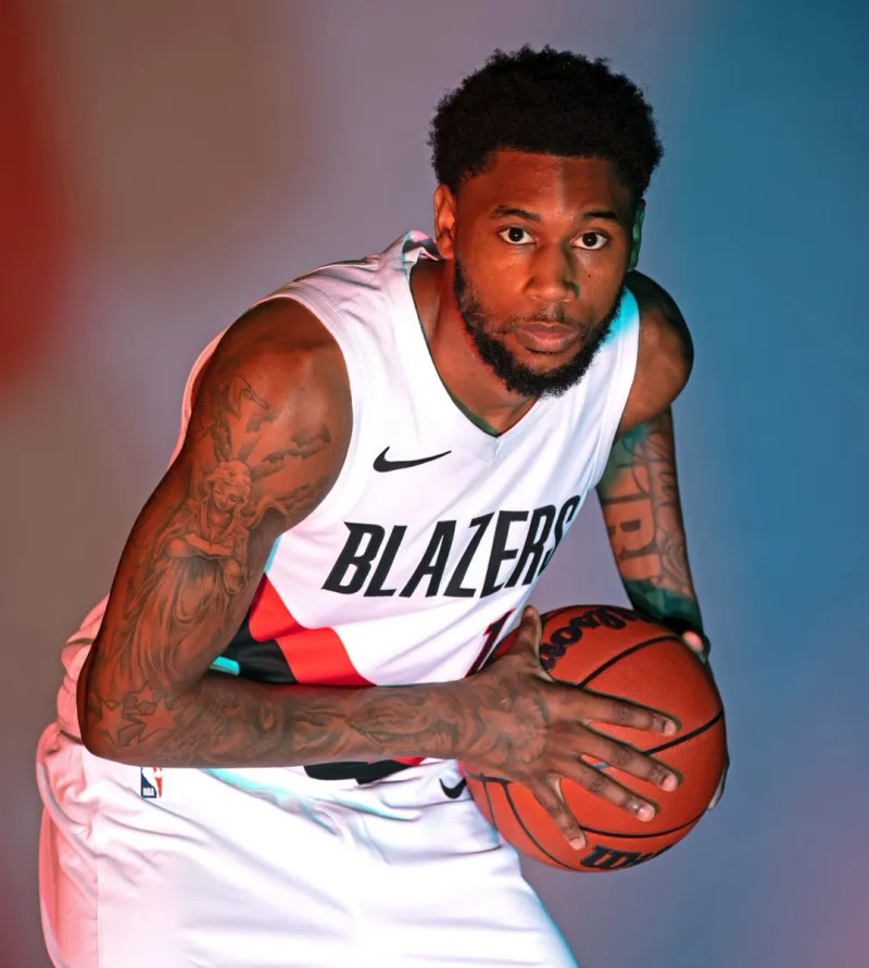 九游中国官网-23岁生日快乐！NBA官方晒照为布雷克-韦斯利庆生