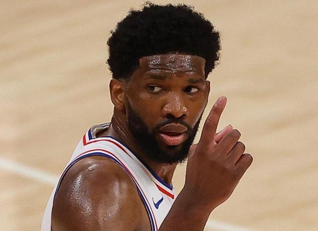 九游app下载-季后赛再度经历严重起伏 恩比德仍需学会调整心态